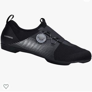 SHIMANO SH-IC500 High Performance Indoor Cycling Shoe (includes 2 hole cleats)